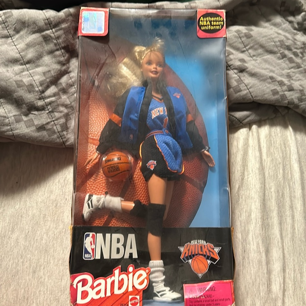 Rare NY Knicks Barbie doll. Still in box. Never opened.